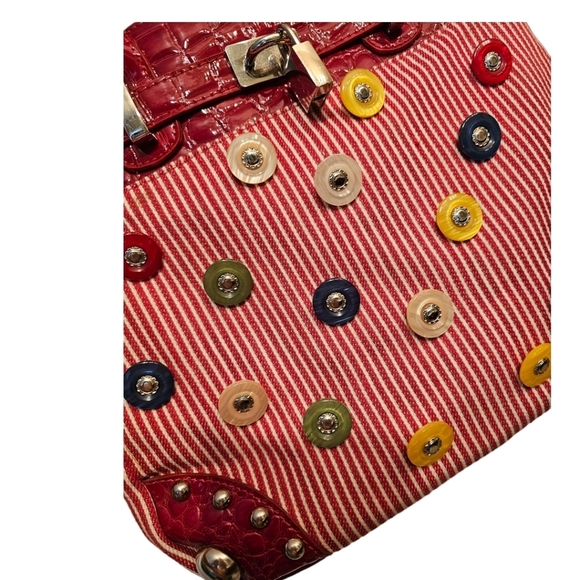 IN'S red and white striped bag with buttons and faux reptile. - Picture 3 of 8